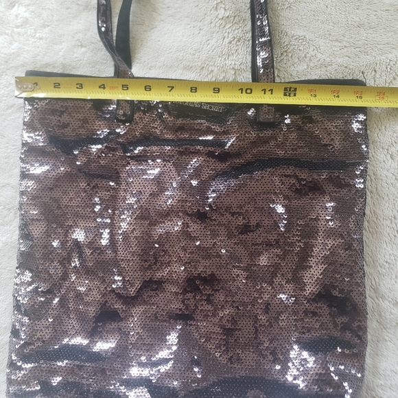 Victoria's Secret sequin shoulder/tote bag - Picture 8 of 9